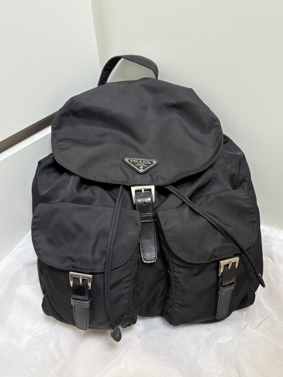 프라다 백팩 미디움 상품이미지1