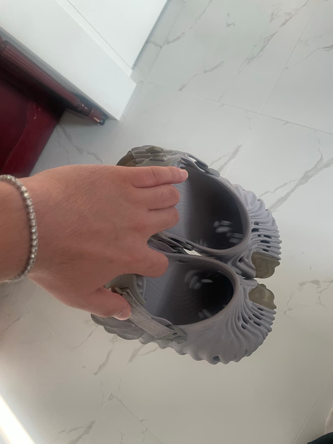 크록스x살레헤 벰버리 폴렉스 클로그 얼친 상품이미지2