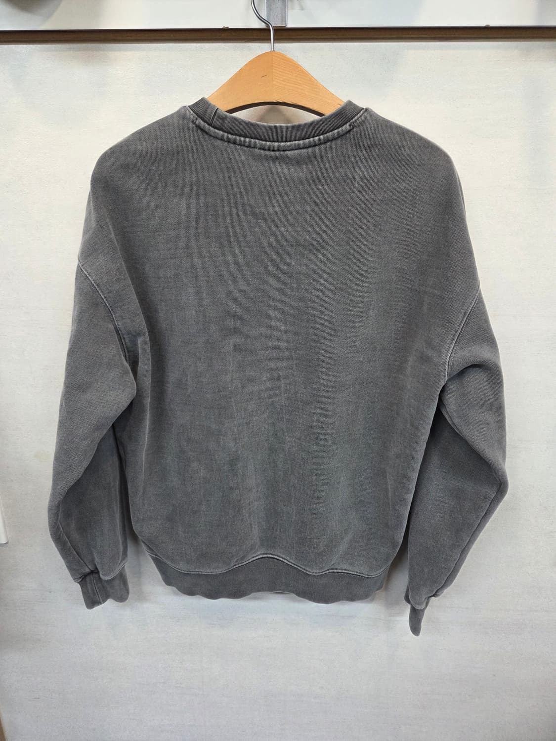 소버먼트 피그먼트 맨투맨 m 오버핏  상품이미지2