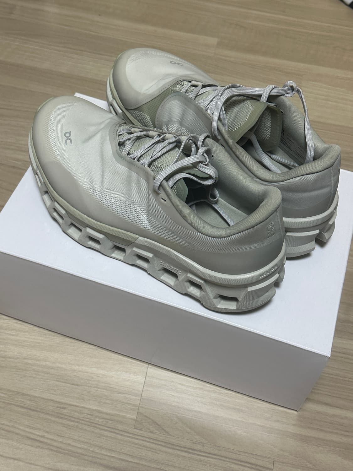 온 러닝 포스트 아카이브 팩션 클라우드몬스터 2 문더스트 초크 250 상품이미지2