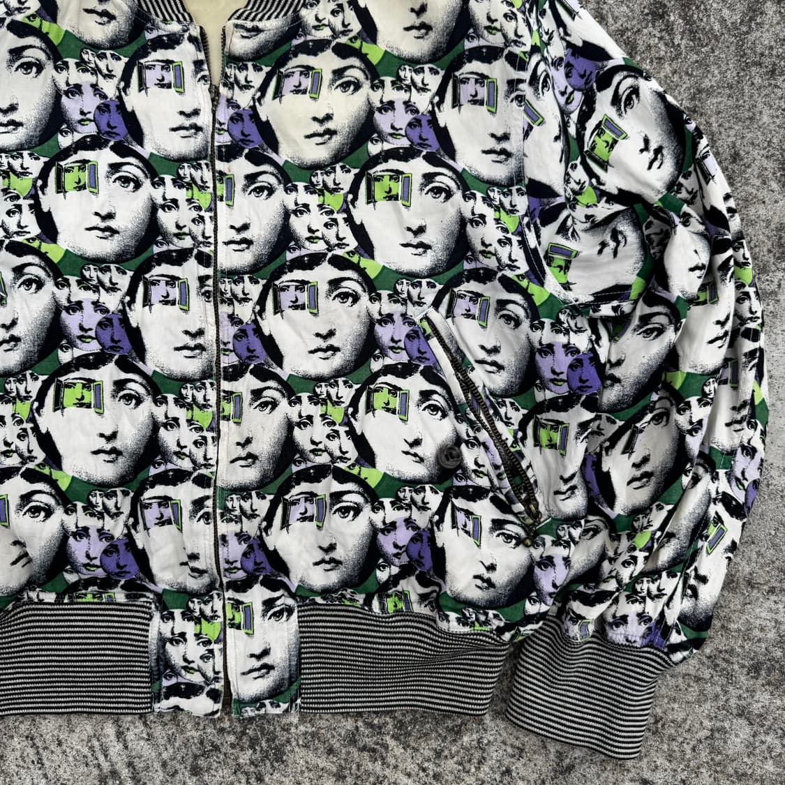 [L] 90s Grass Men's 아트 그래픽 봄버 자켓 상품이미지5