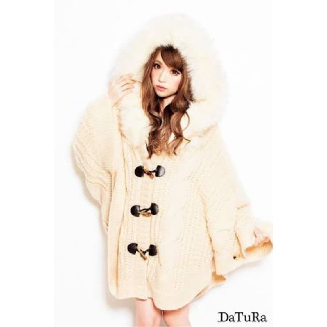 Datura 다츄라 퍼 케이프 갸루 오네갸루 히메갸루 상품이미지1