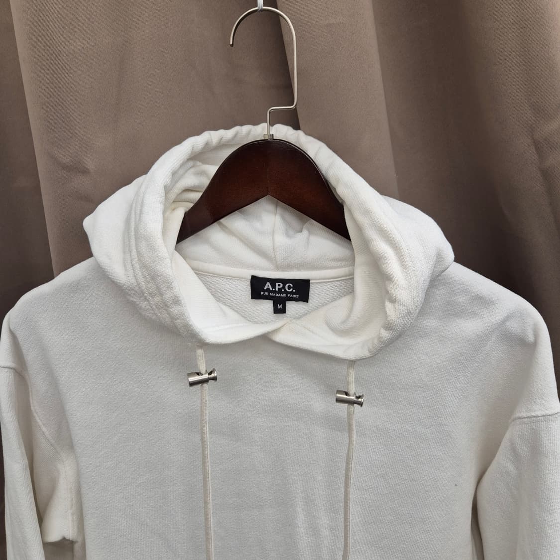 A.P.C. 화이트 로고 후드티 M 상품이미지2