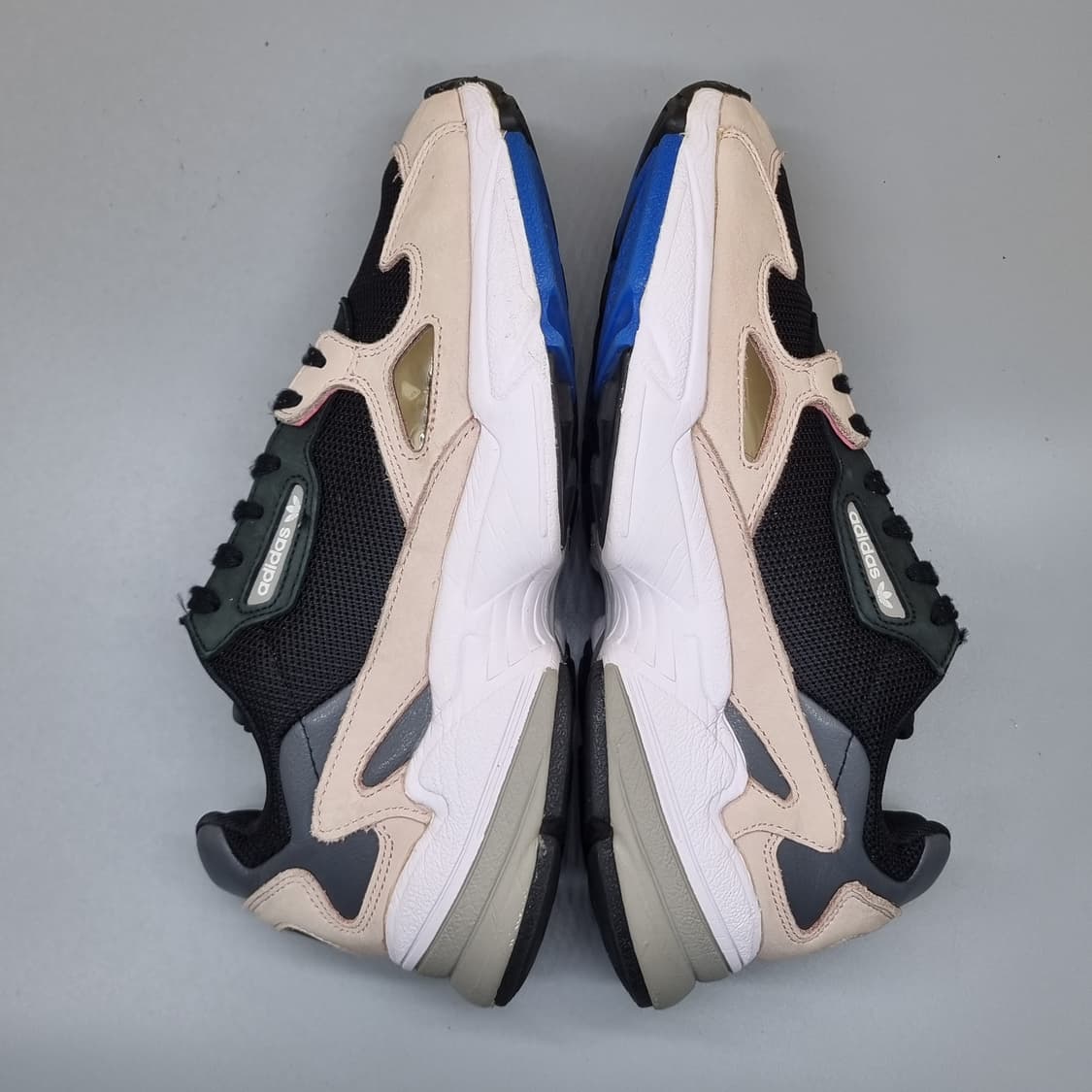 아디다스 팔콘 운동화255 상품이미지5