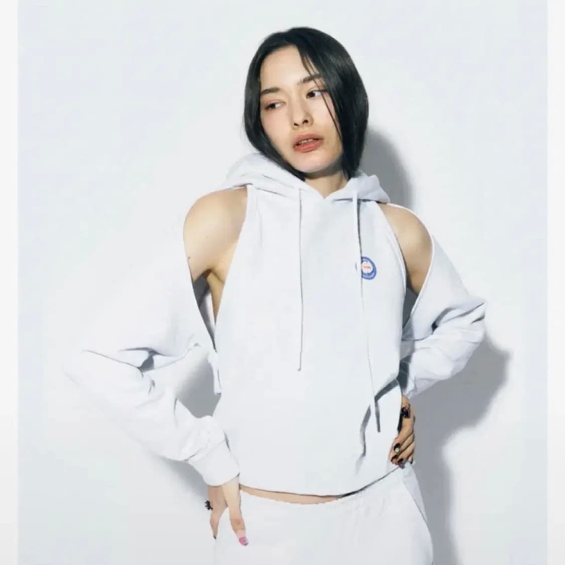 에즈이프캘리 홀터넥 후디&볼레로 세트 상품이미지1