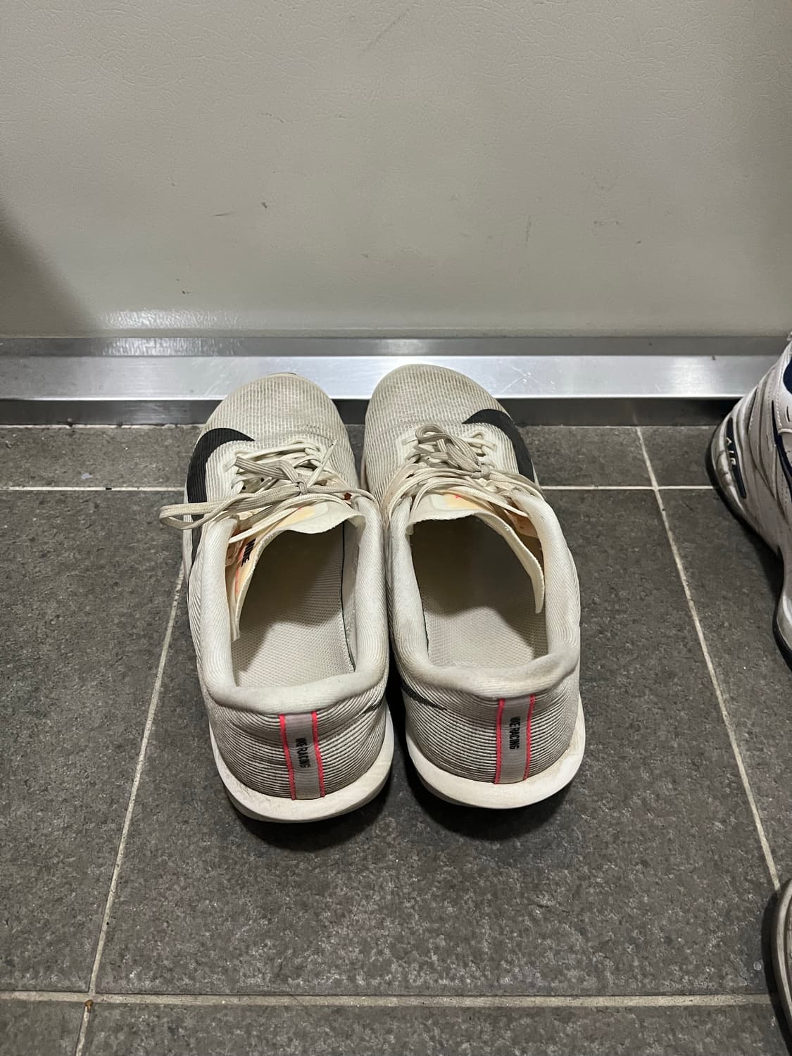 나이키 러닝화 280 상품이미지6