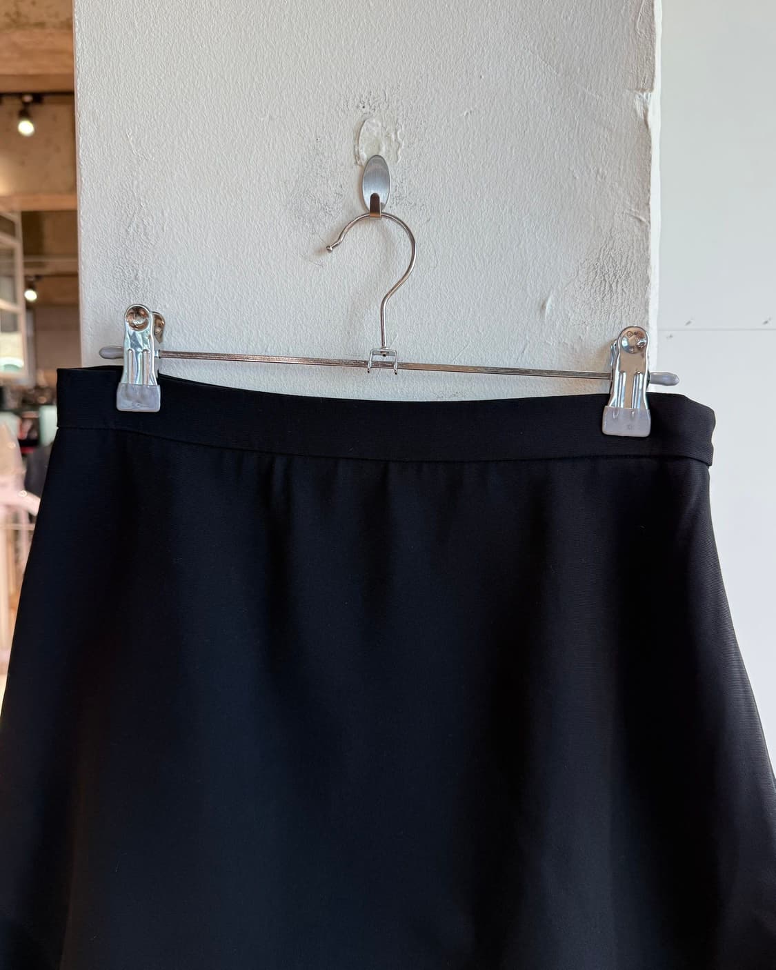 미우미우 블랙 프릴 미니스커트  상품이미지3