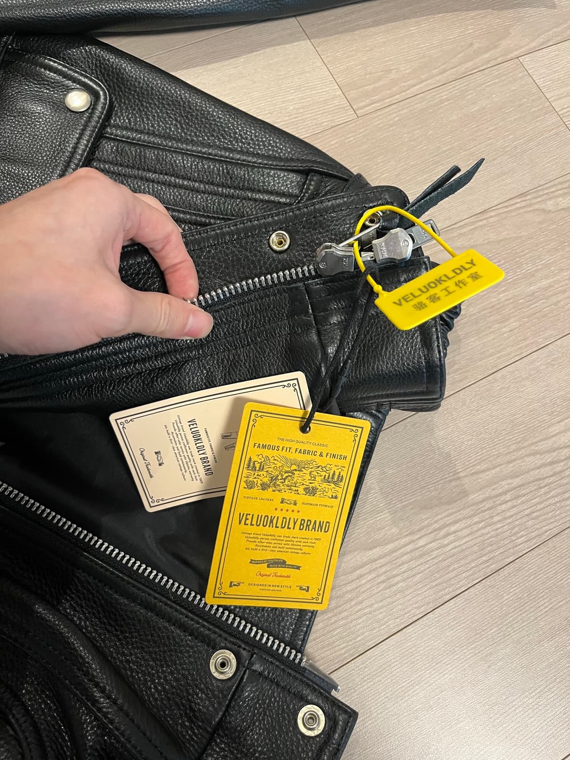 (새상품)veluokldly 소가죽 자켓 상품이미지3