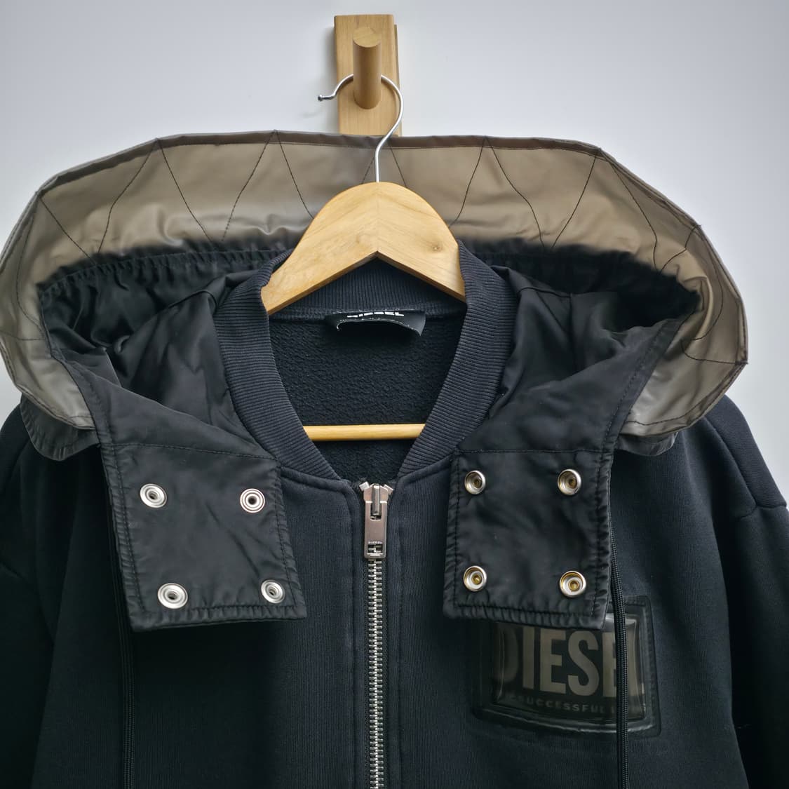 [L] 디젤 로고 블랙 후드집업 상품이미지5