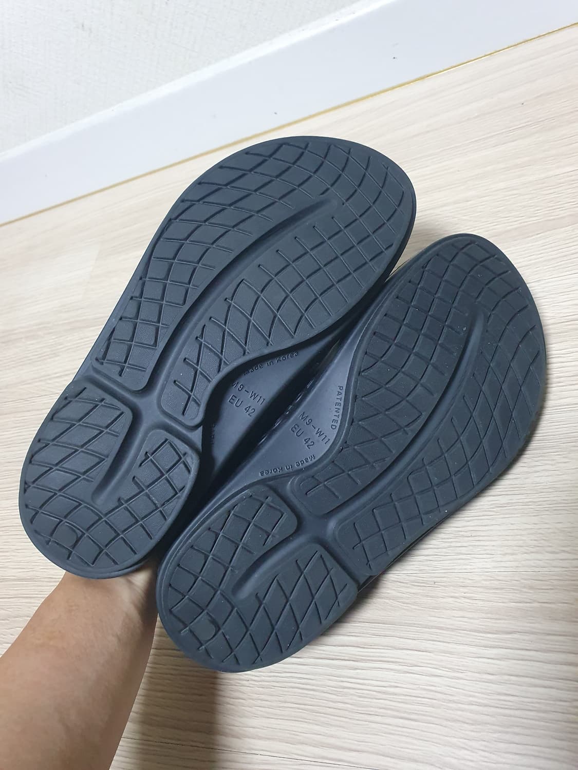 OOFOS 우포스 블랙 쪼리 270 상품이미지7