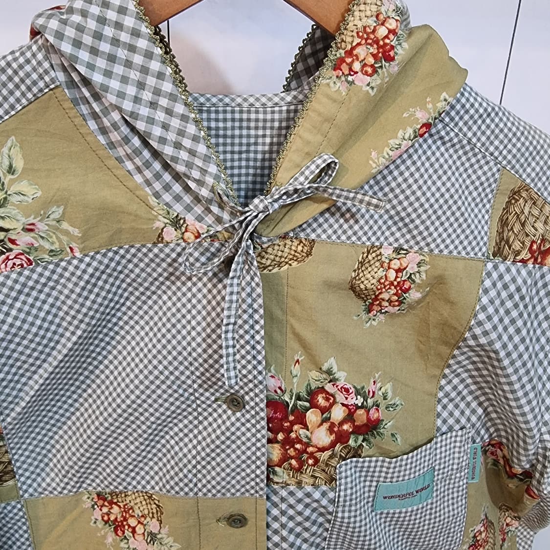 원더풀 월드 패치워크 후드 반팔 셔츠 상품이미지3