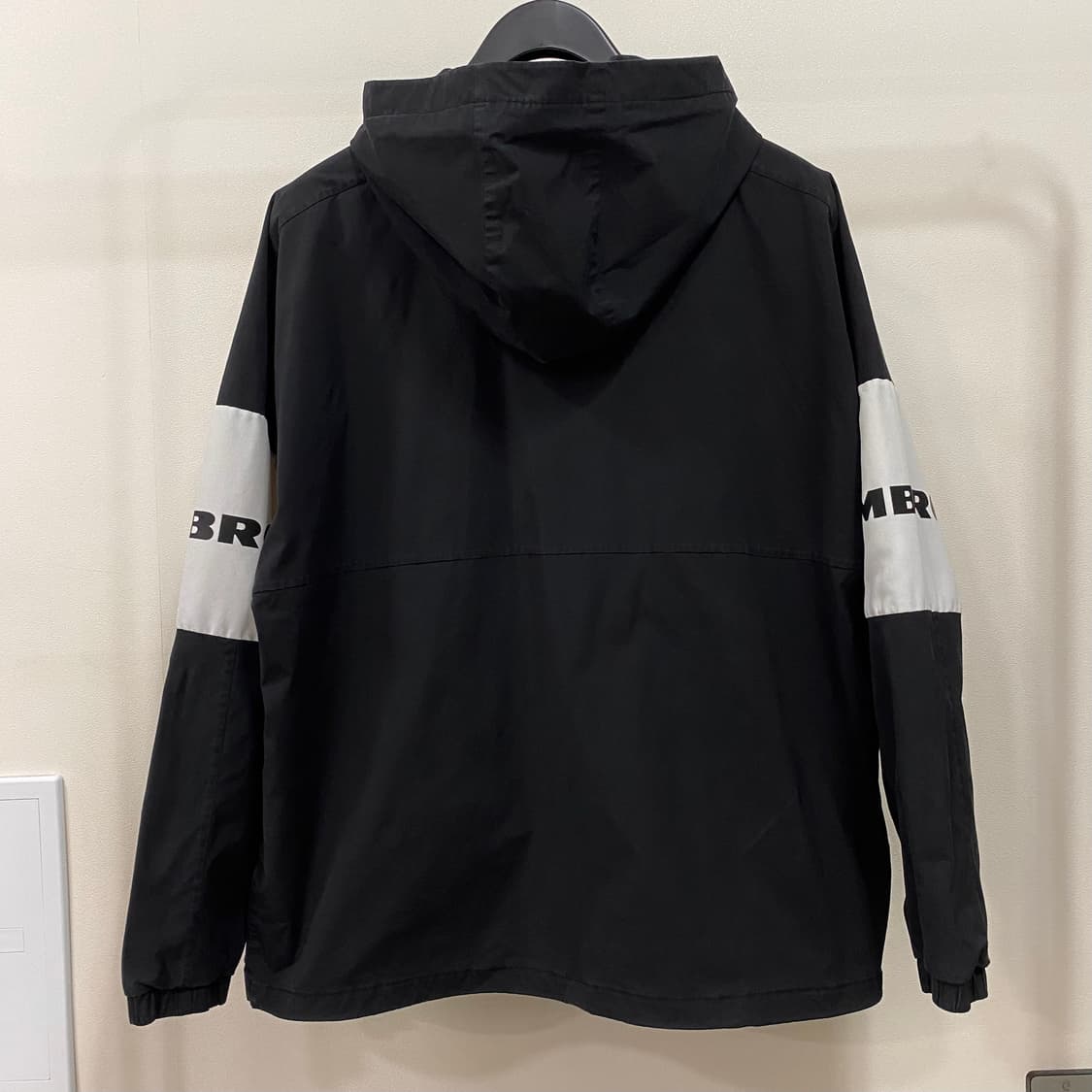엄브로 아노락 후드 바람막이 상품이미지2