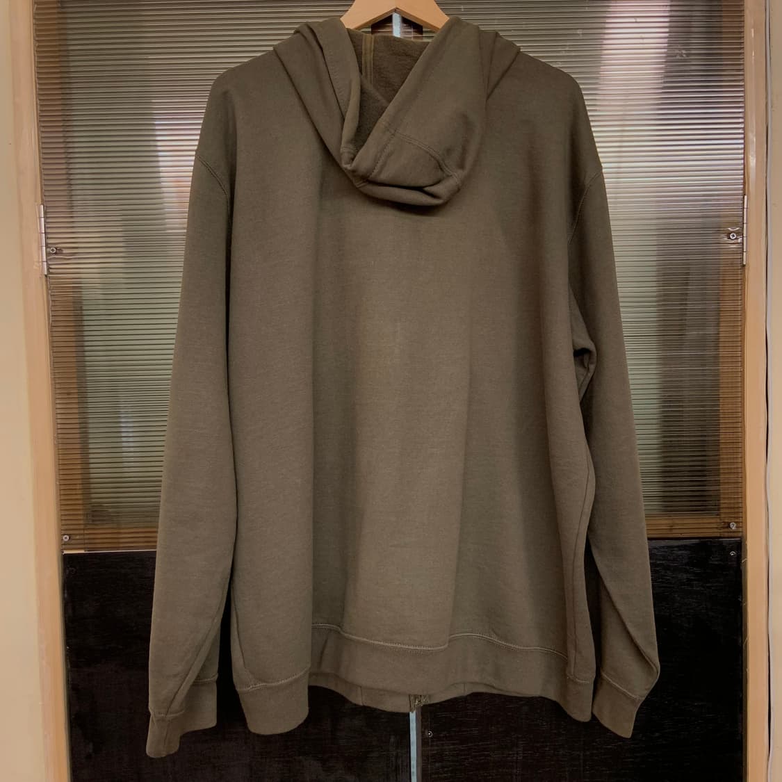 칼하트 카키 루즈핏 후드집업 상품이미지5