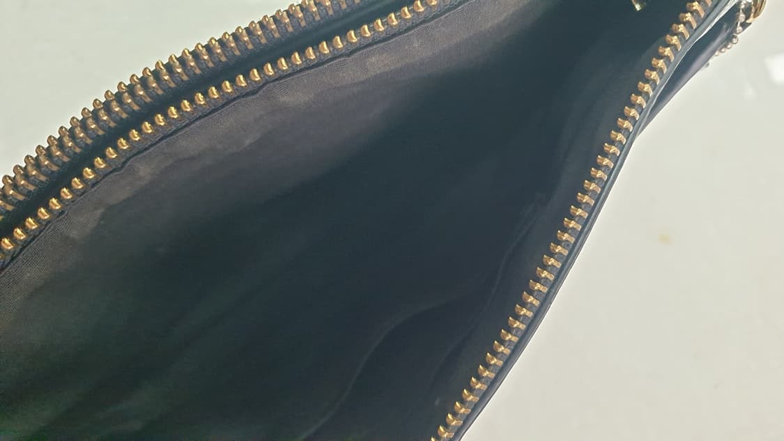 코치 블랙 가죽 크로스백 상품이미지5