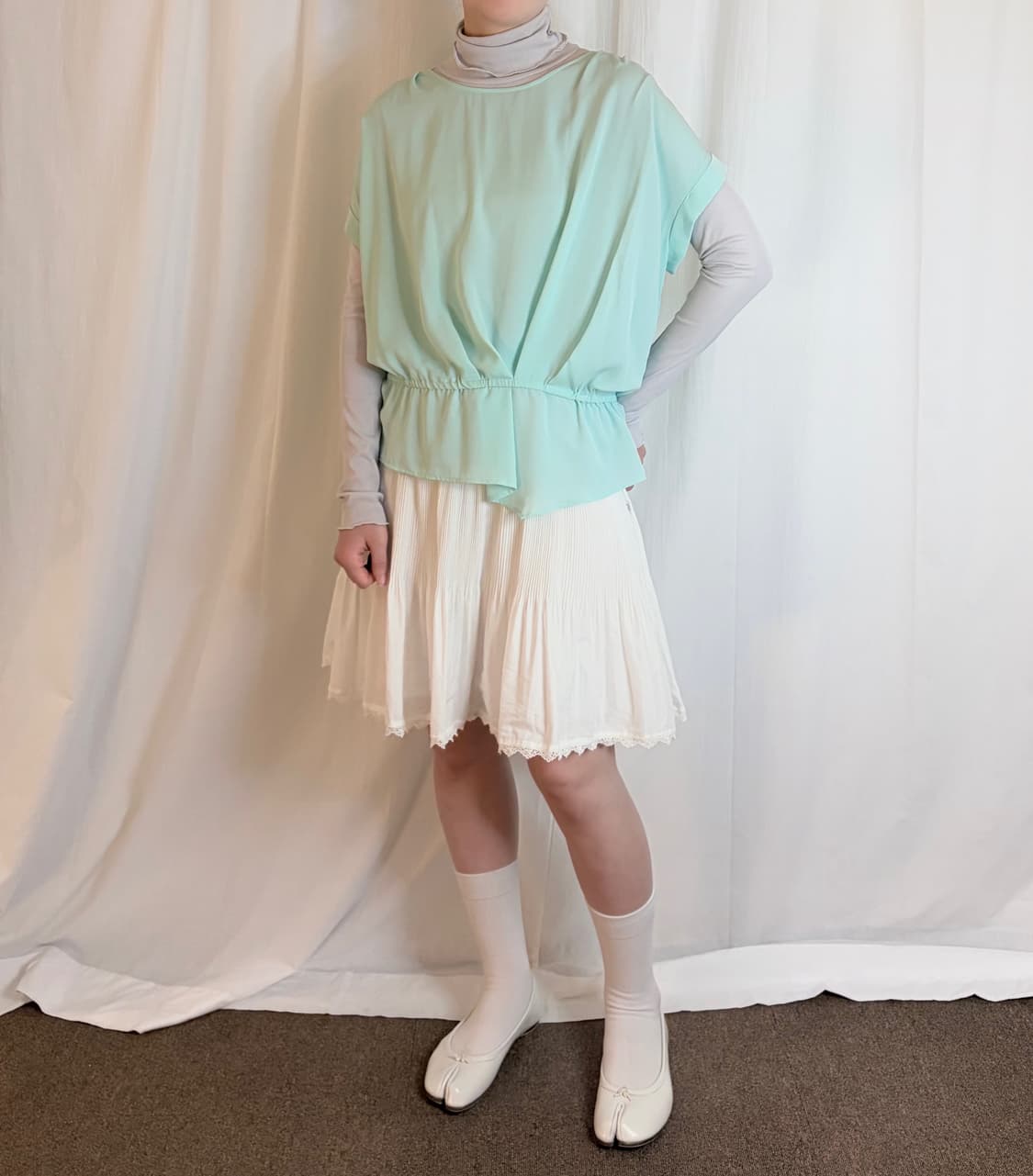 Shirring Detail Short Sleeve Blouse 상품이미지4