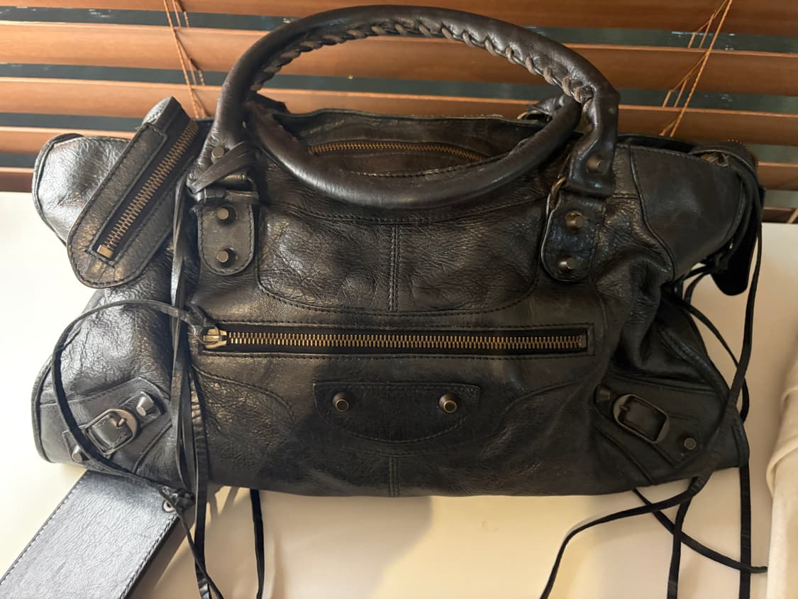 balencia 모터백 파트타임 블랙 상품이미지1