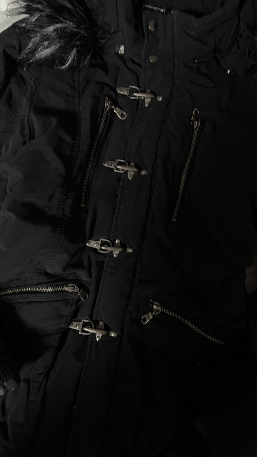 {{이가격엔무조거니야😍😍}}갸루 펑크 하이넥 퍼 블랙 야상 상품이미지4