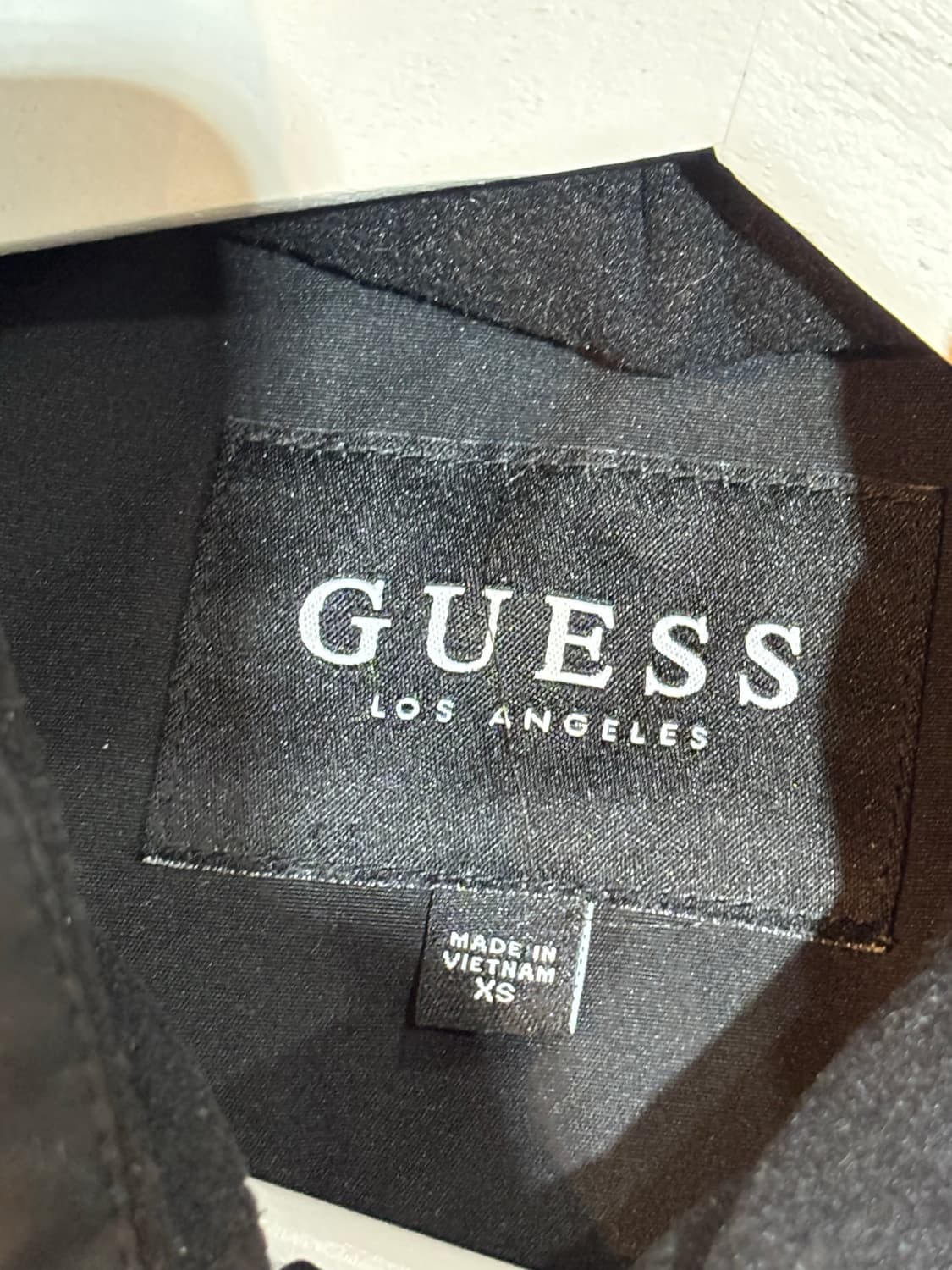 GUESS 게스 여성 숏패딩 XS 상품이미지5