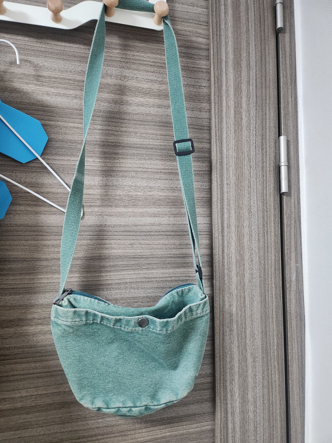 지구샵에서 구입 빈티지 미니크로스백(무료나눔가능) 상품이미지3