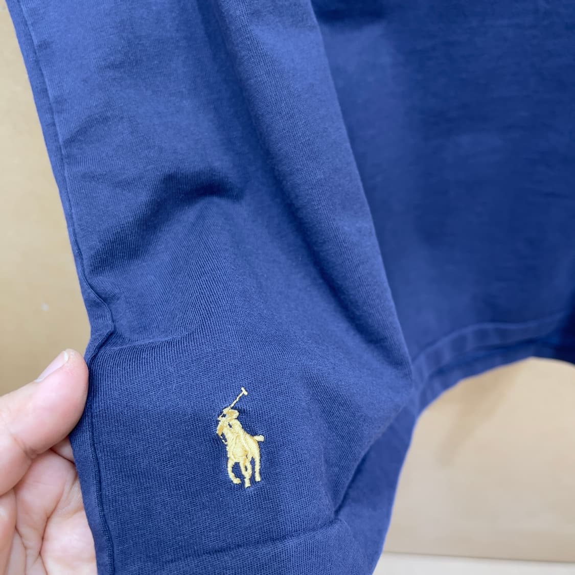 폴로랄프로렌 x 빔즈 네이비 앤 골드 로고 반팔 티셔츠 상품이미지4