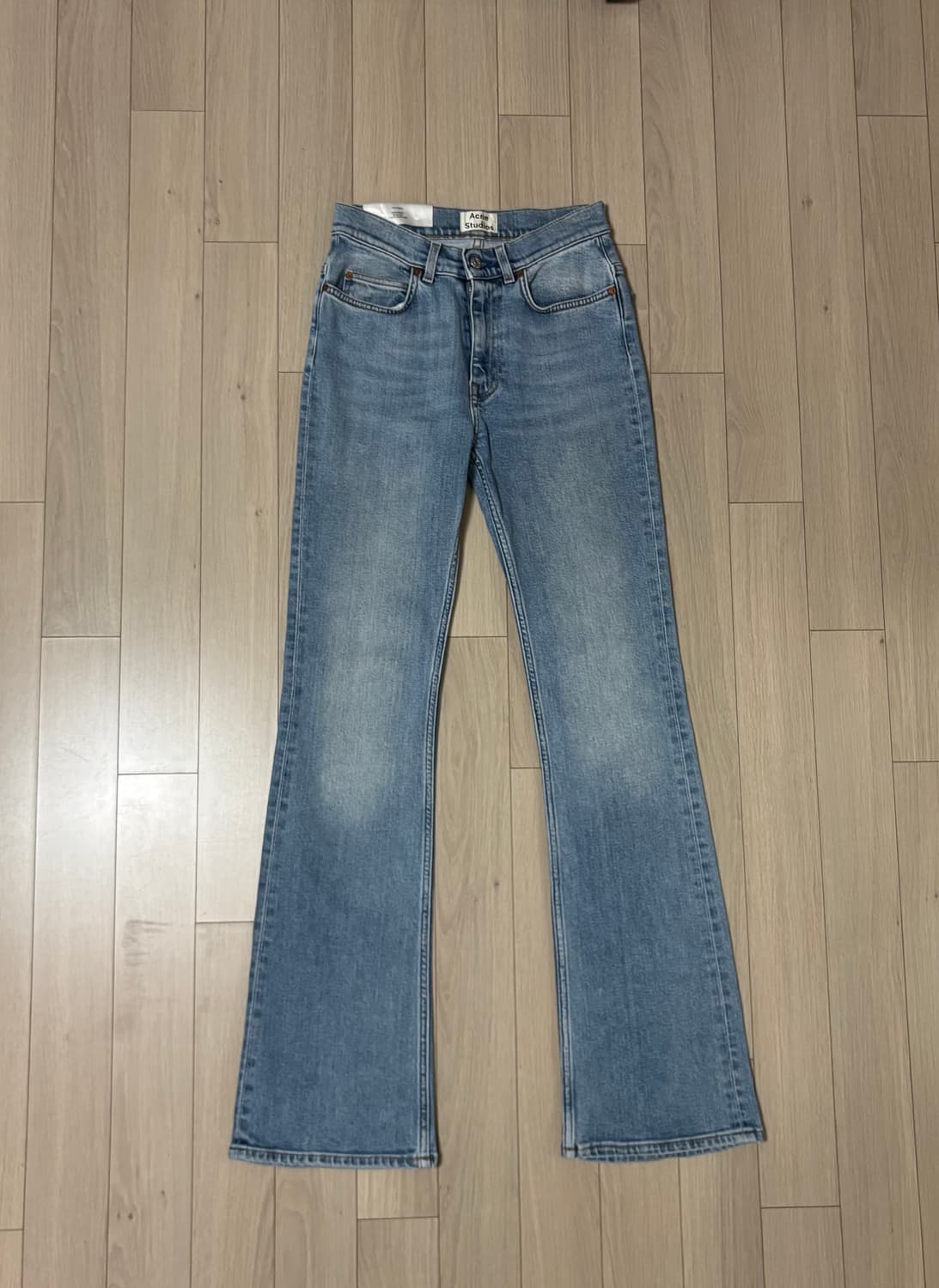 아크네스튜디오 부츠컷 데님 상품이미지1