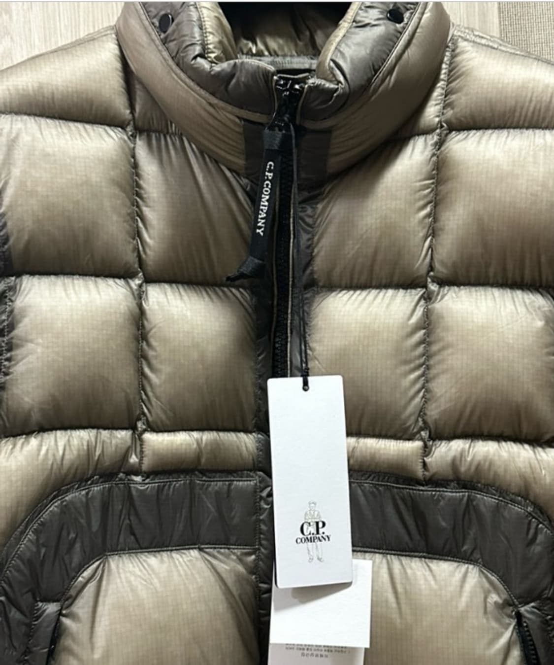 (세상품)C.P. 컴퍼니 DD 쉘자켓  카키 베이지 M 상품이미지4