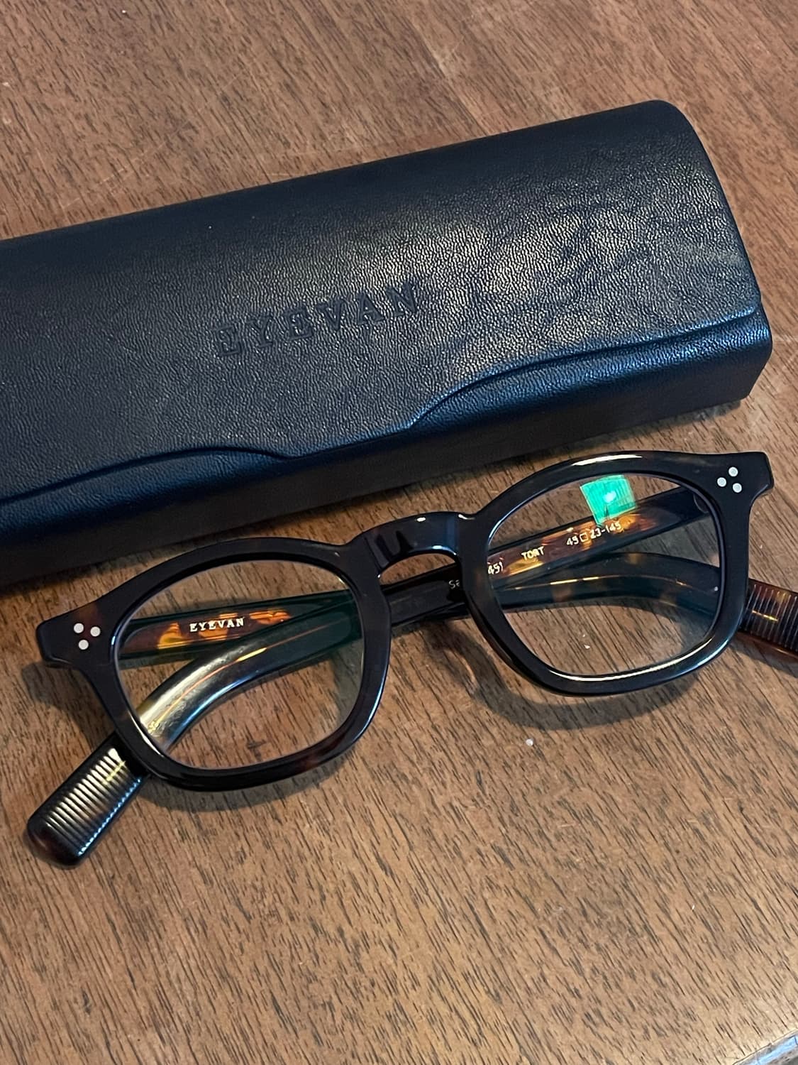 Eyevan 아이반 새들러 45사이즈 톨토이즈 거의 새상품 상품이미지1