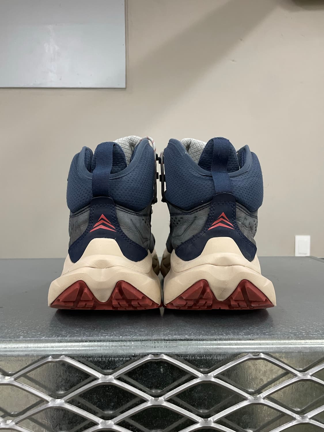 호카오네오네 카하 2 라임스톤 샌드 285 상품이미지3