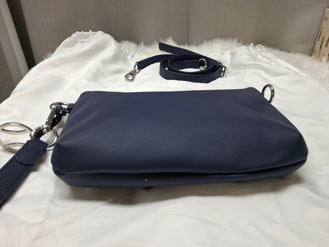 라코스테 네이비 크로스백#미착용#새상품 상품이미지5