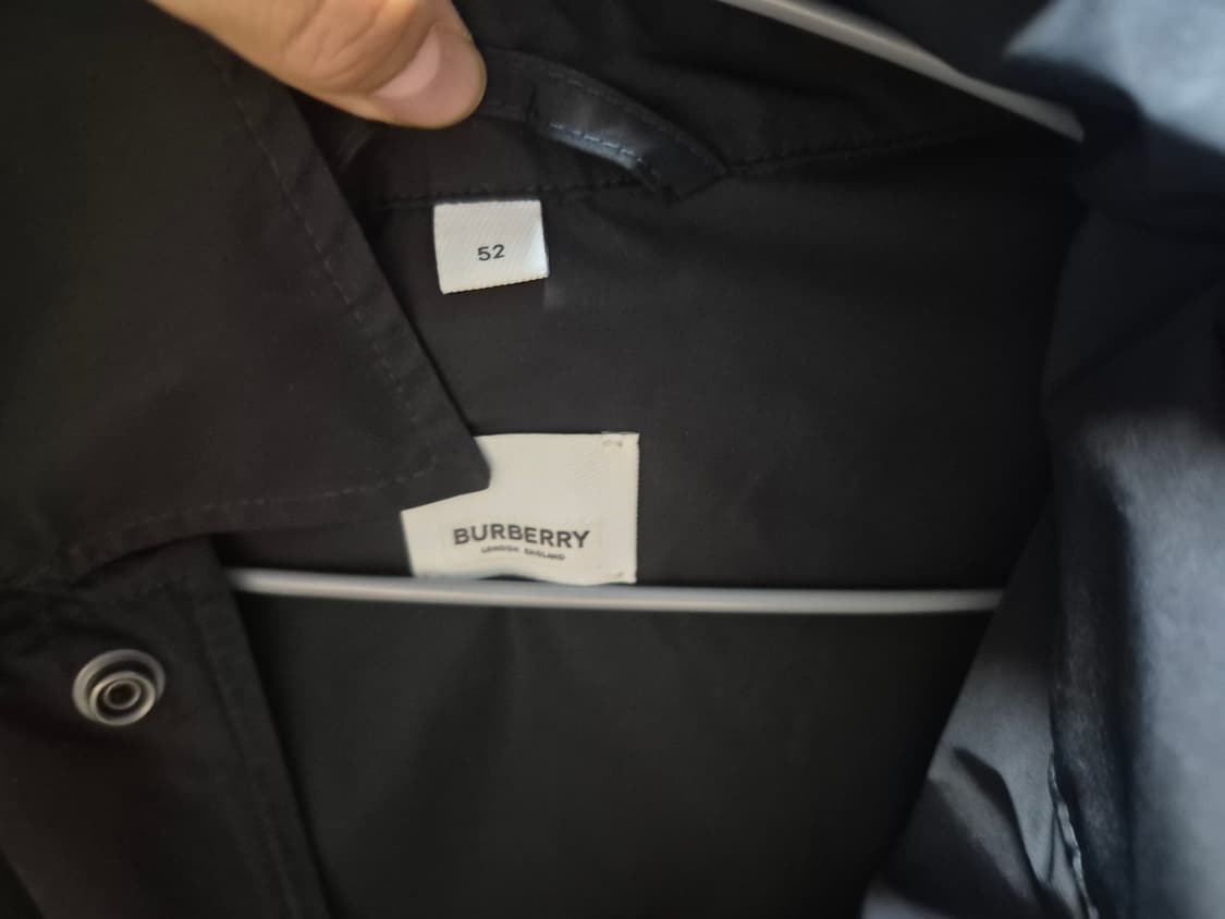 버버리 TB 로고 바람막이 자켓 52 정품 상품이미지3