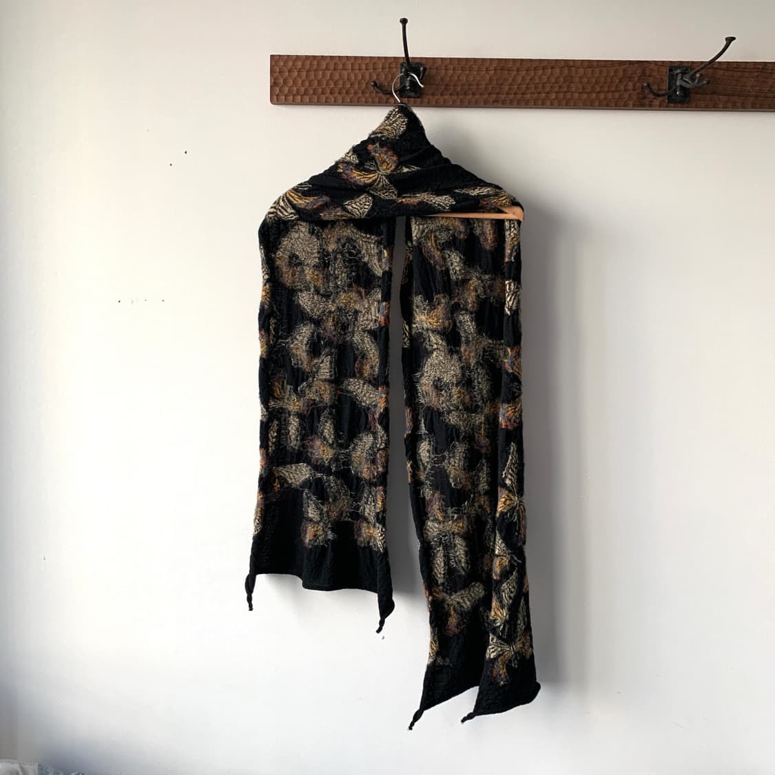 24fw 축융 울 나비 HAPPY 머플러 상품이미지3