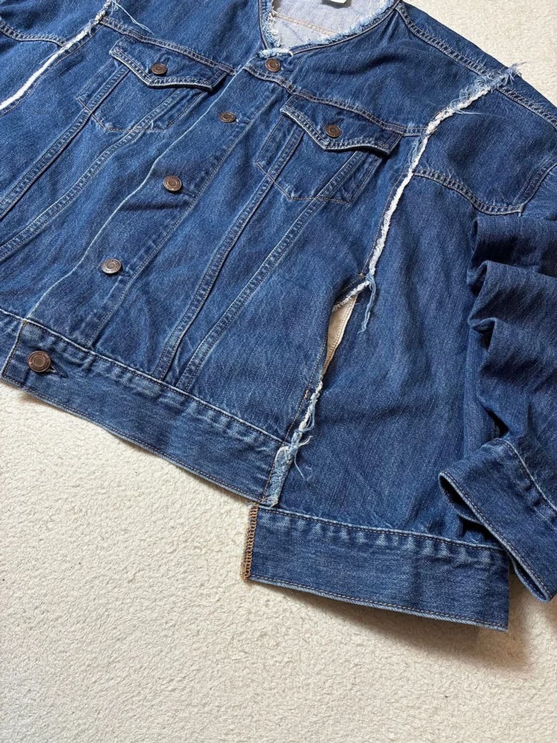 니코앤드 NIKO AND 카라리스 해체주의 데님 자켓 PN7302 상품이미지3