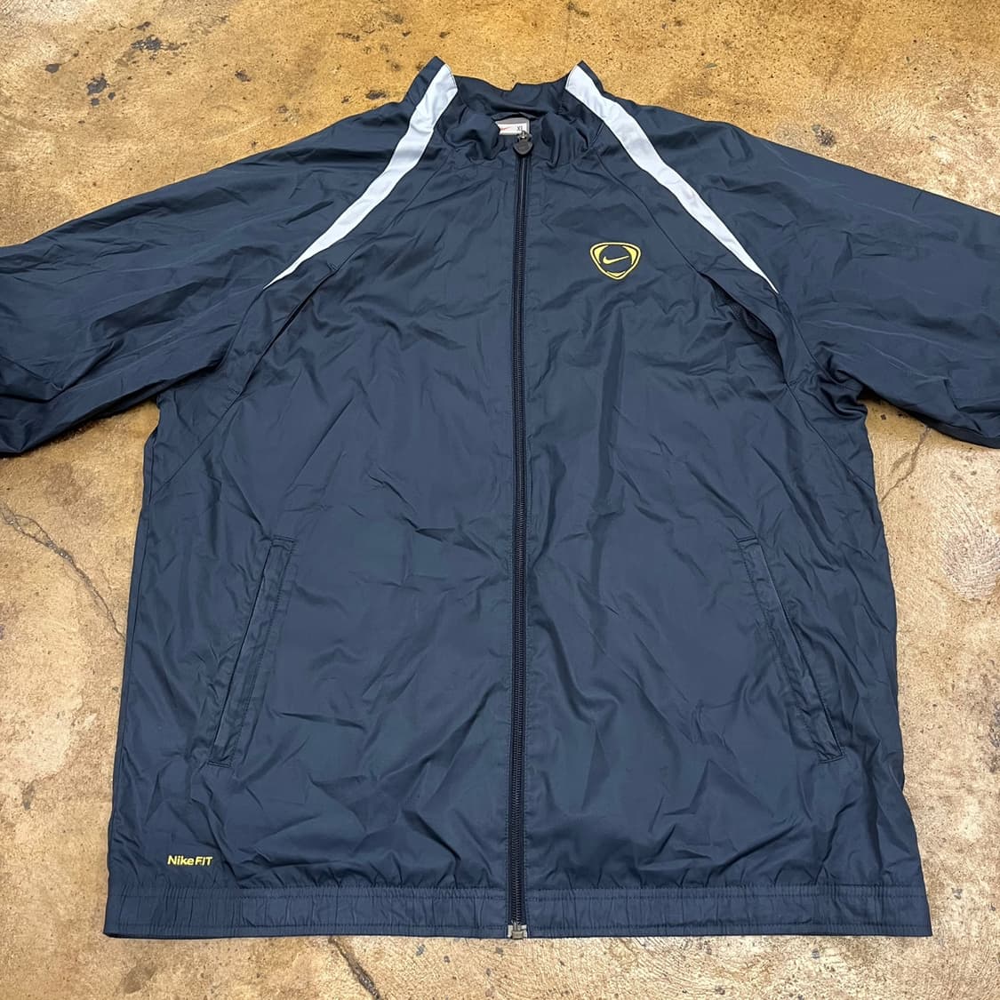 [정품/xl,105] 나이키 티엠포 바람막이 b10 상품이미지3