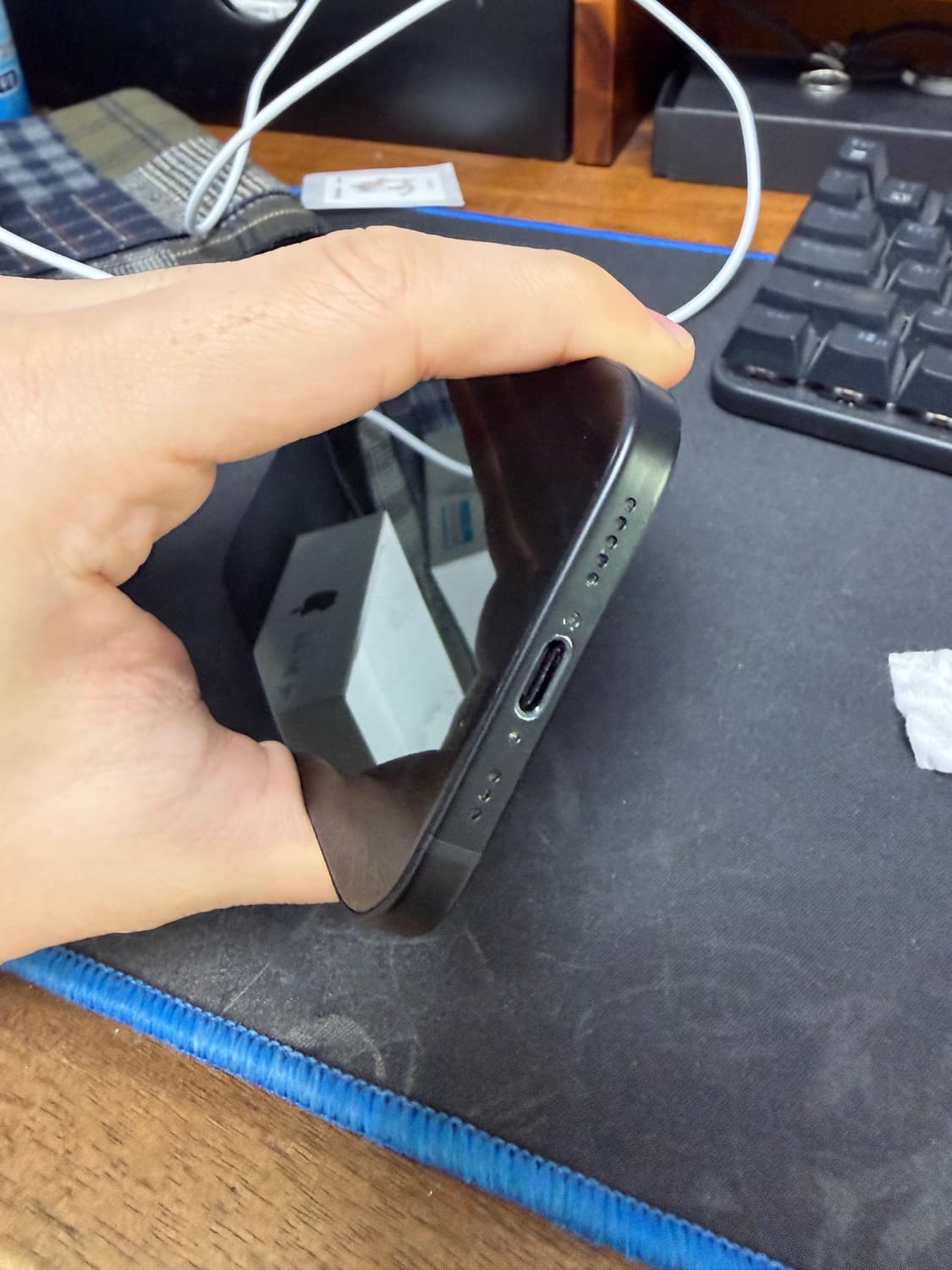 애플 아이폰 15 블랙 128gb 풀박스 상품이미지3