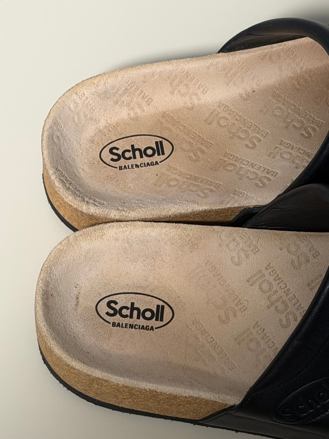 발렌시아가 숄 플랫 뮬 블랙 [43] 상품이미지4