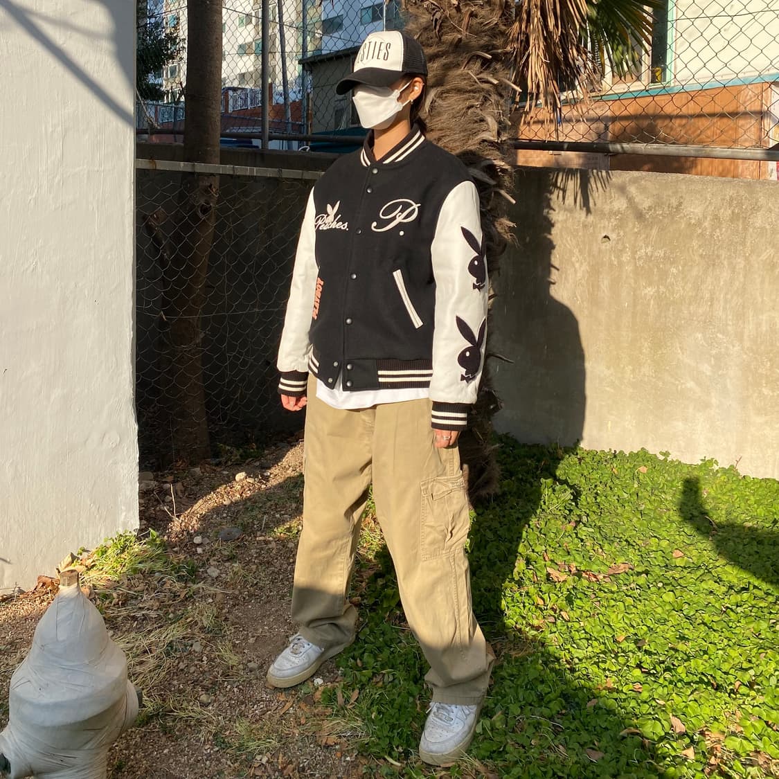 Peaches. x Playboy Varsity Jacket 상품이미지6