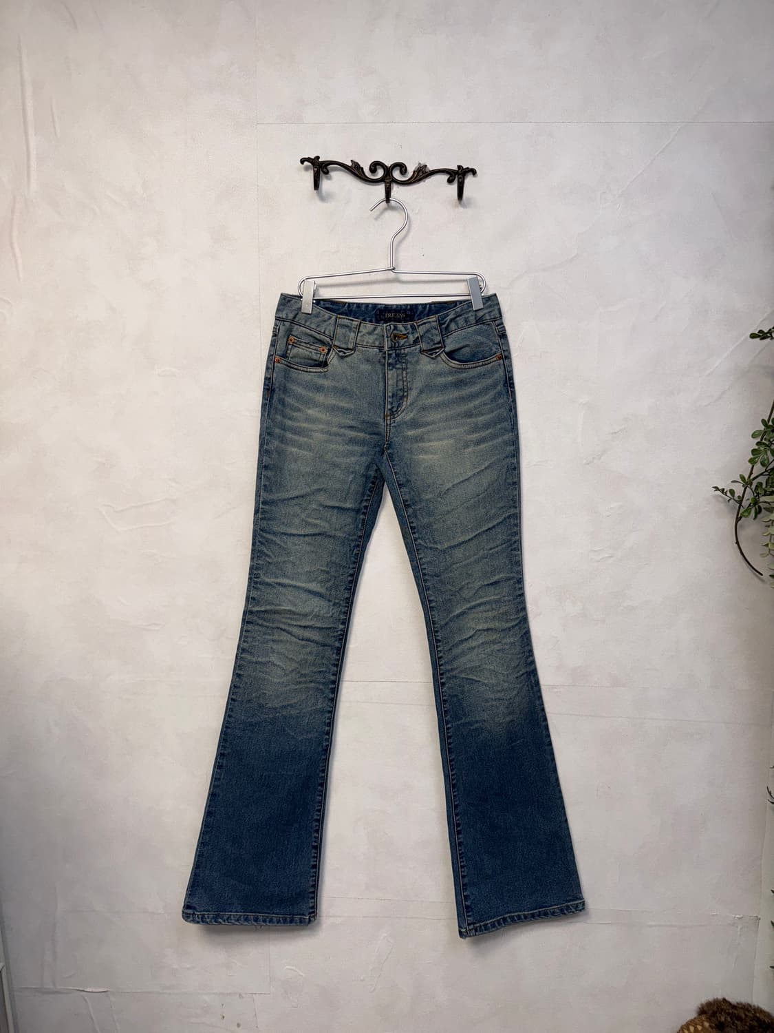 Destroyed washing denim bootscut pants 상품이미지1