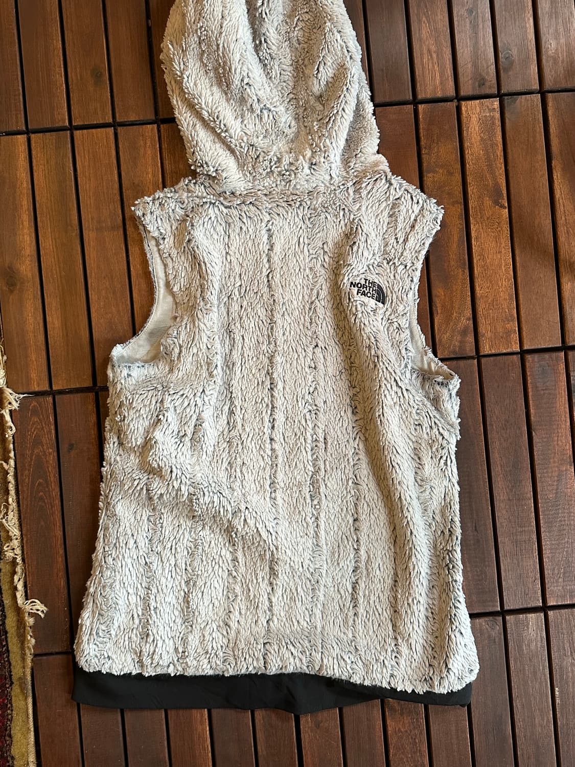 The North face white fur Vest 상품이미지8