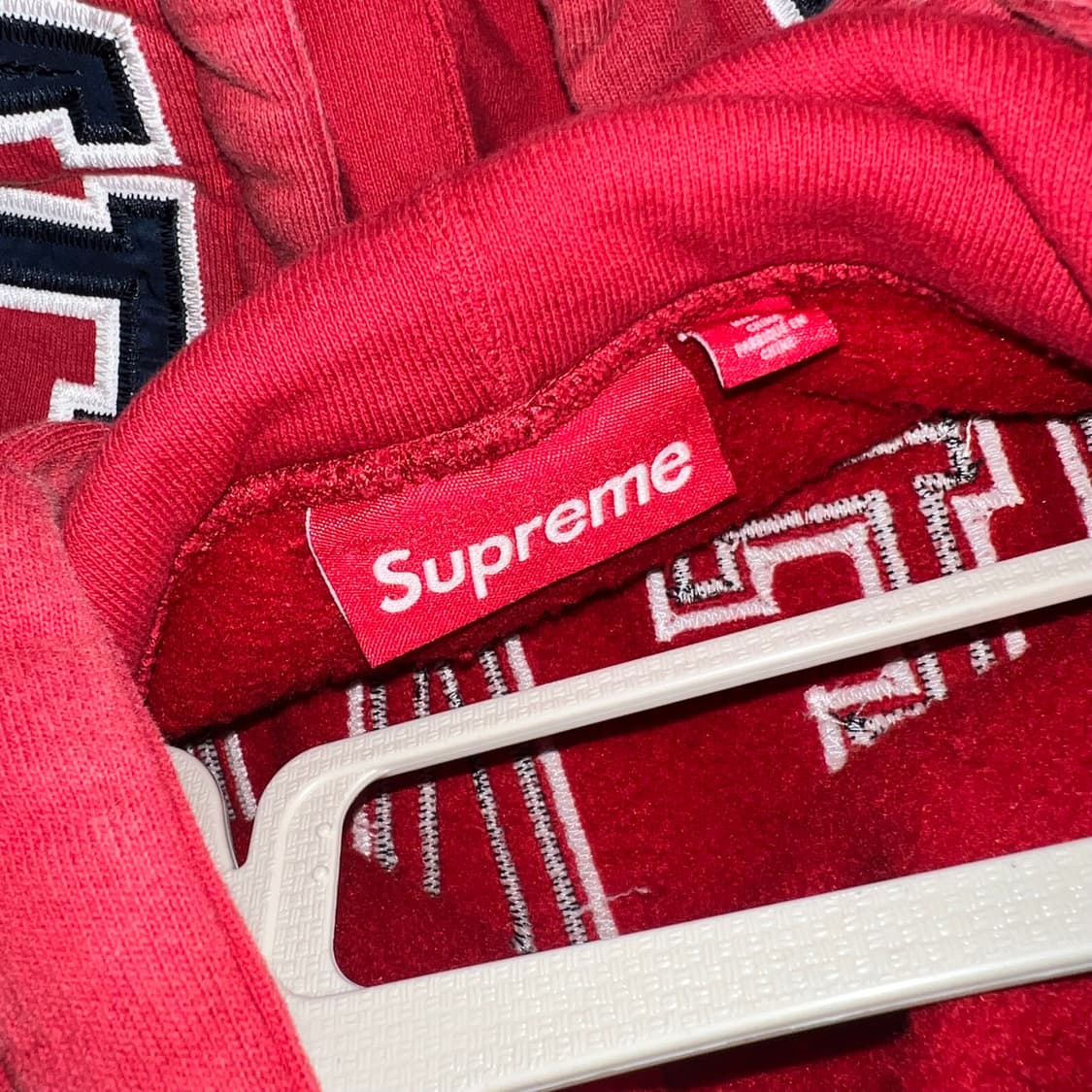 슈프림 팀 94 레드 후드 L 상품이미지3