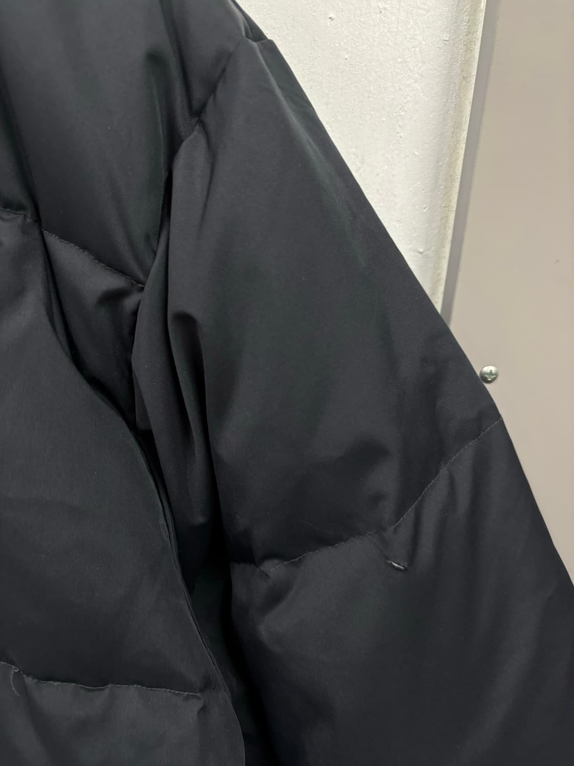 아디다스 다운패딩 상품이미지4