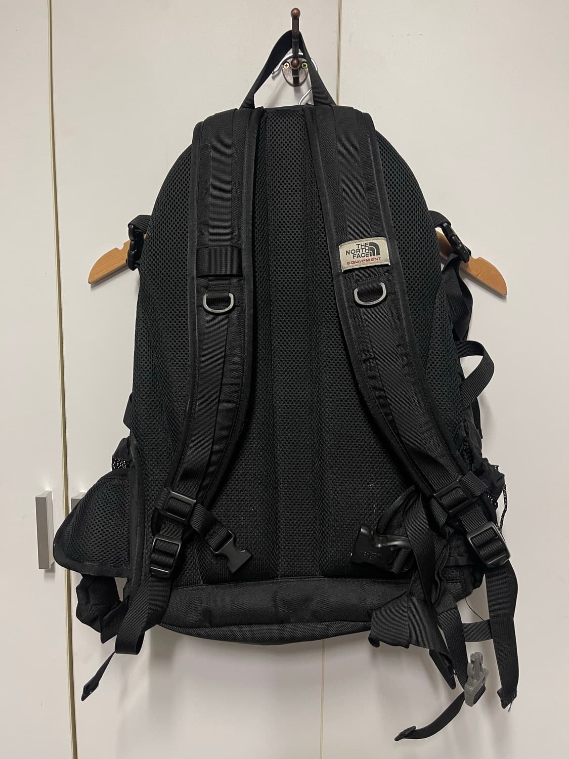 노스페이스 퀘이사 백팩 블랙 ONE(28L) 상품이미지4