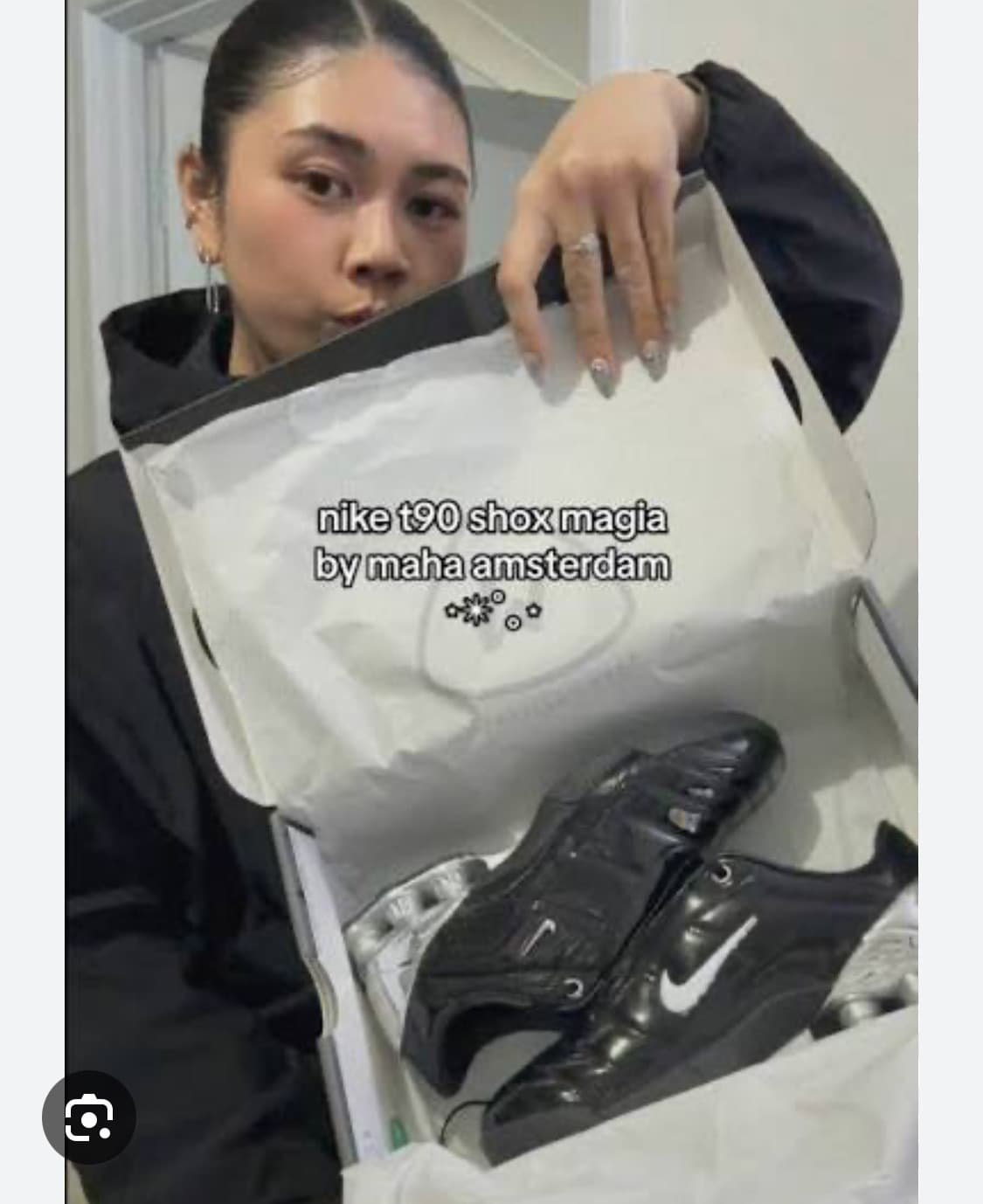 나이키 토탈 90 마하암스테르담 샥스 245 새상품 상품이미지1