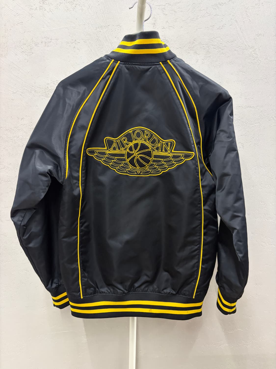나이키 에어조던 윙 로고 사틴 자켓 95 상품이미지4