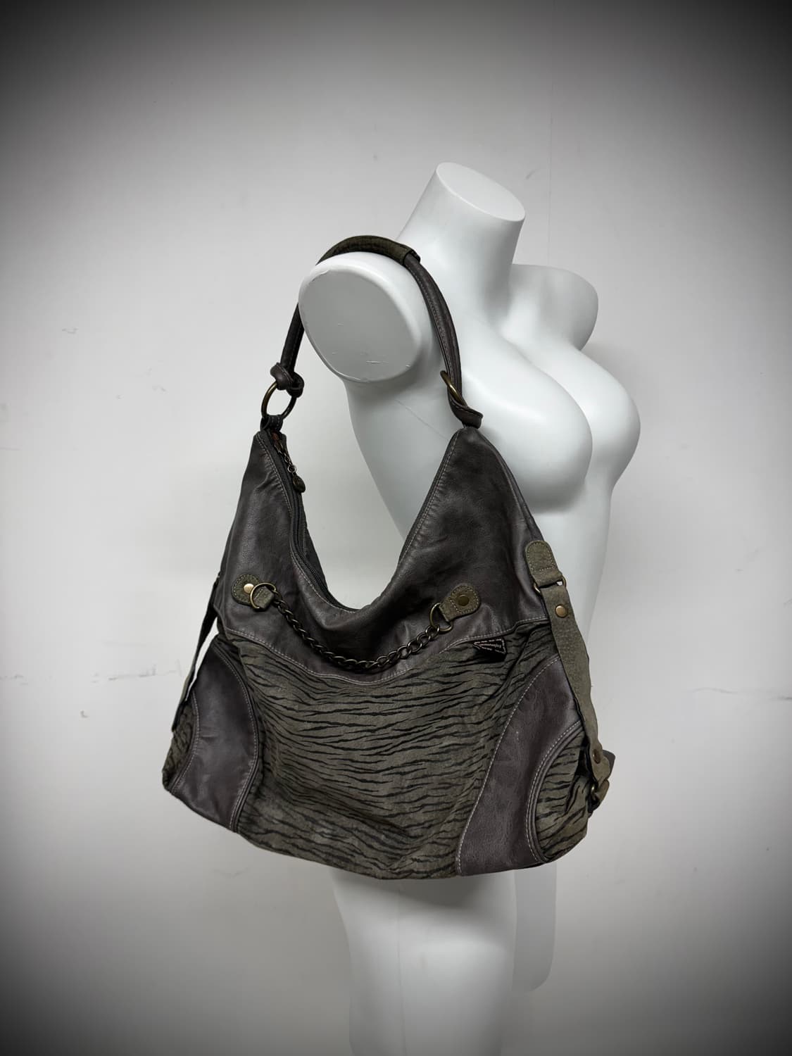 Zebra pattern leather chain bag 상품이미지7