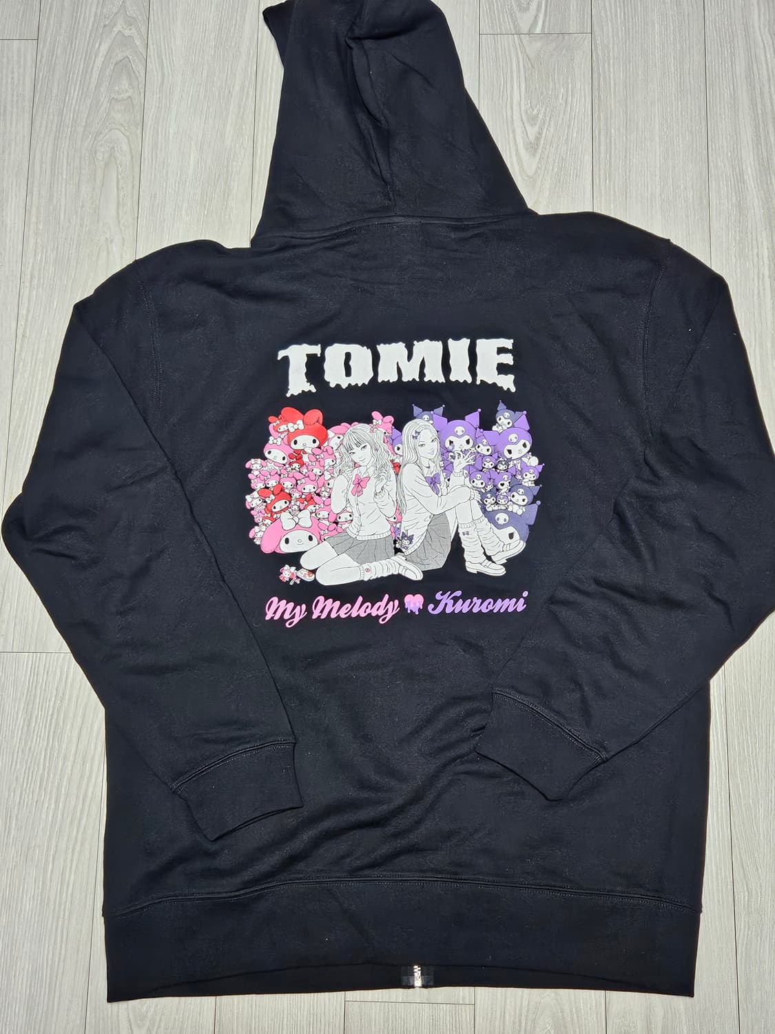 이토준지 x 산리오 콜라보 후드집업 XL 새상품 상품이미지2