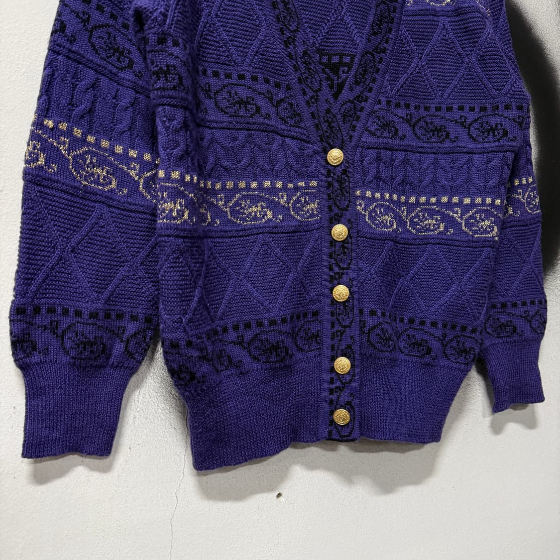 VTG 빈티지 울 혼방 바로크 금장 니트 가디건 상품이미지4