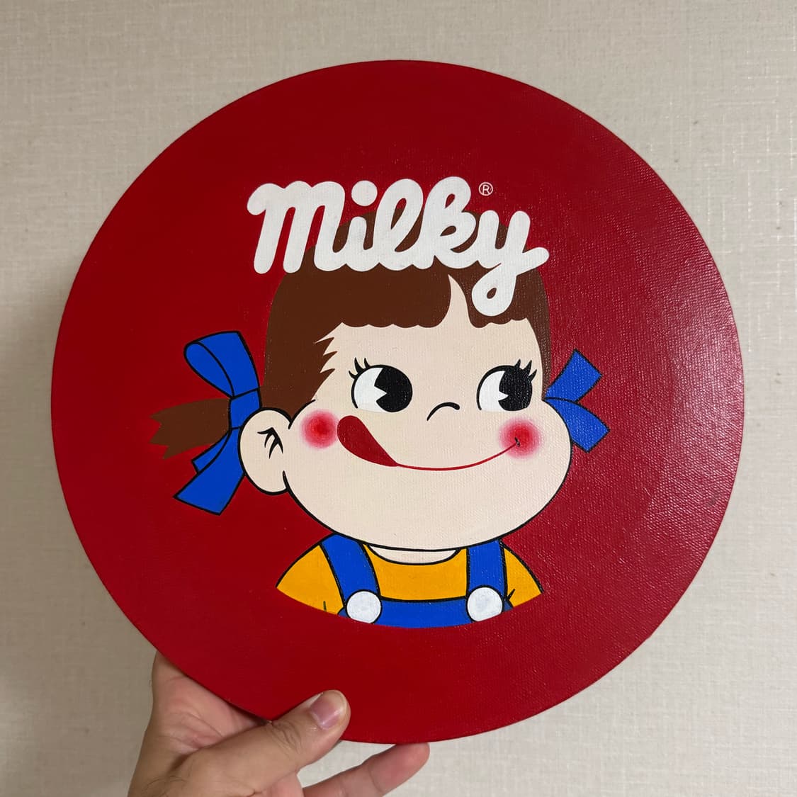 직접 그린 밀키 페코짱 캔버스 원형 액자 판넬 30cm 상품이미지1