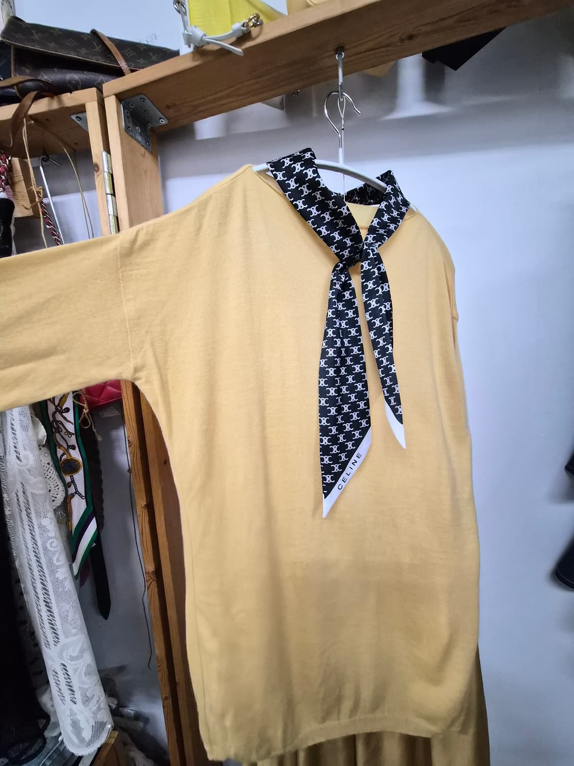 돌체비타 보트넥 니트. 레이온 와이드팬츠 상품이미지3