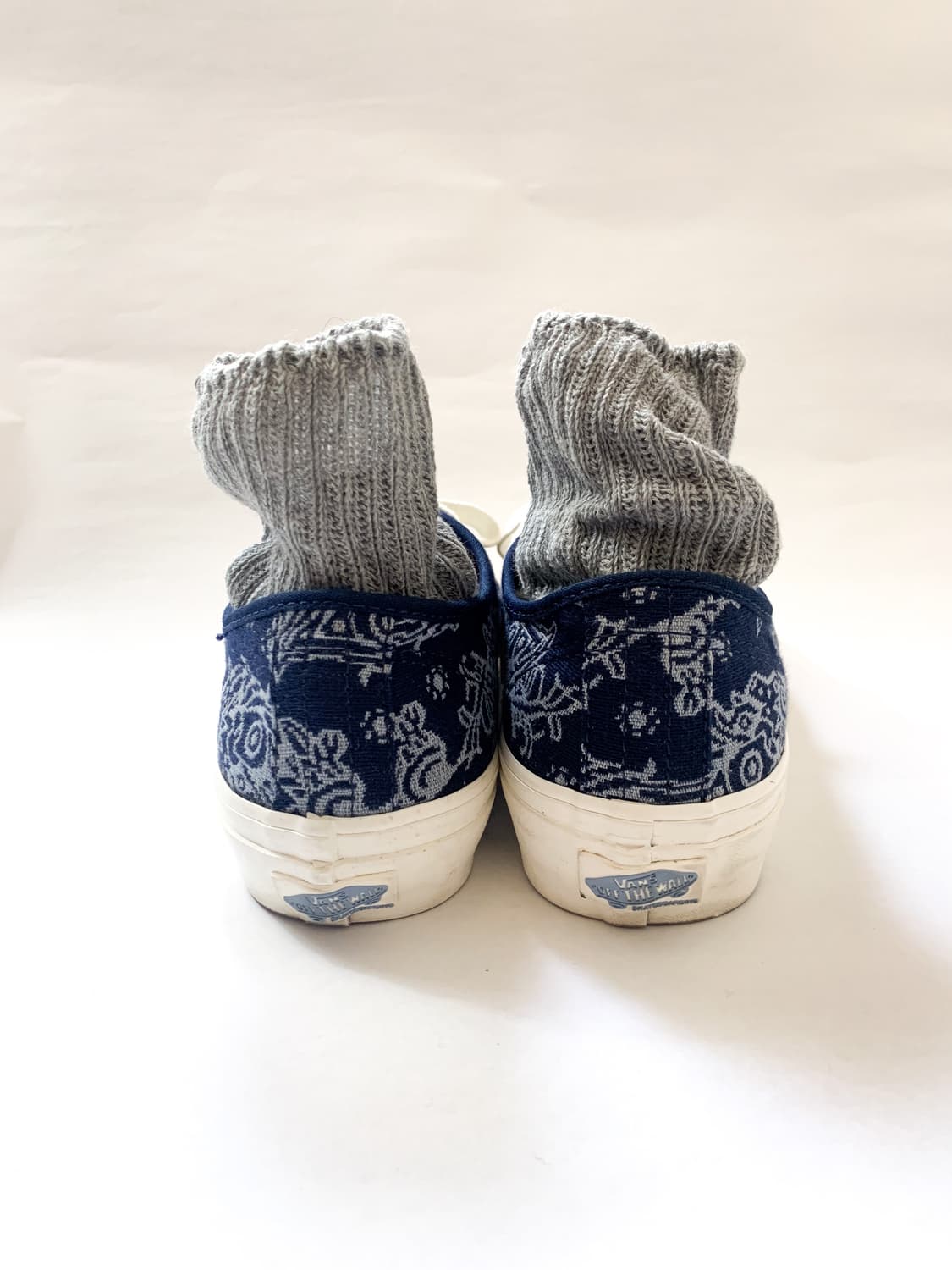 [240mm] 반스 페이즐리 패턴 스니커즈 상품이미지4