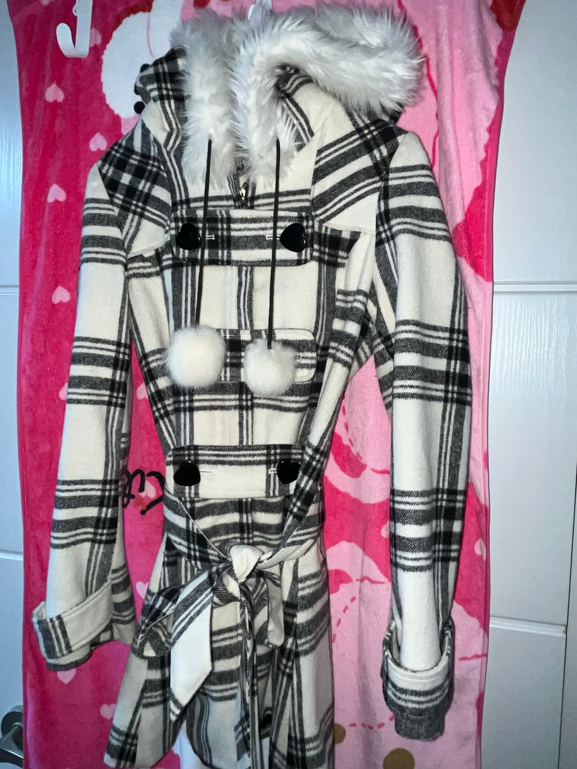 트랄라라 폼폼이 체크 퍼 후드 코트 상품이미지1